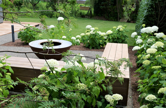Beispielarbeit von GartenGestaltung Christian Stegmann /PARIX® Gitter:Elemente - veröffentlicht auf Gartenbau.org